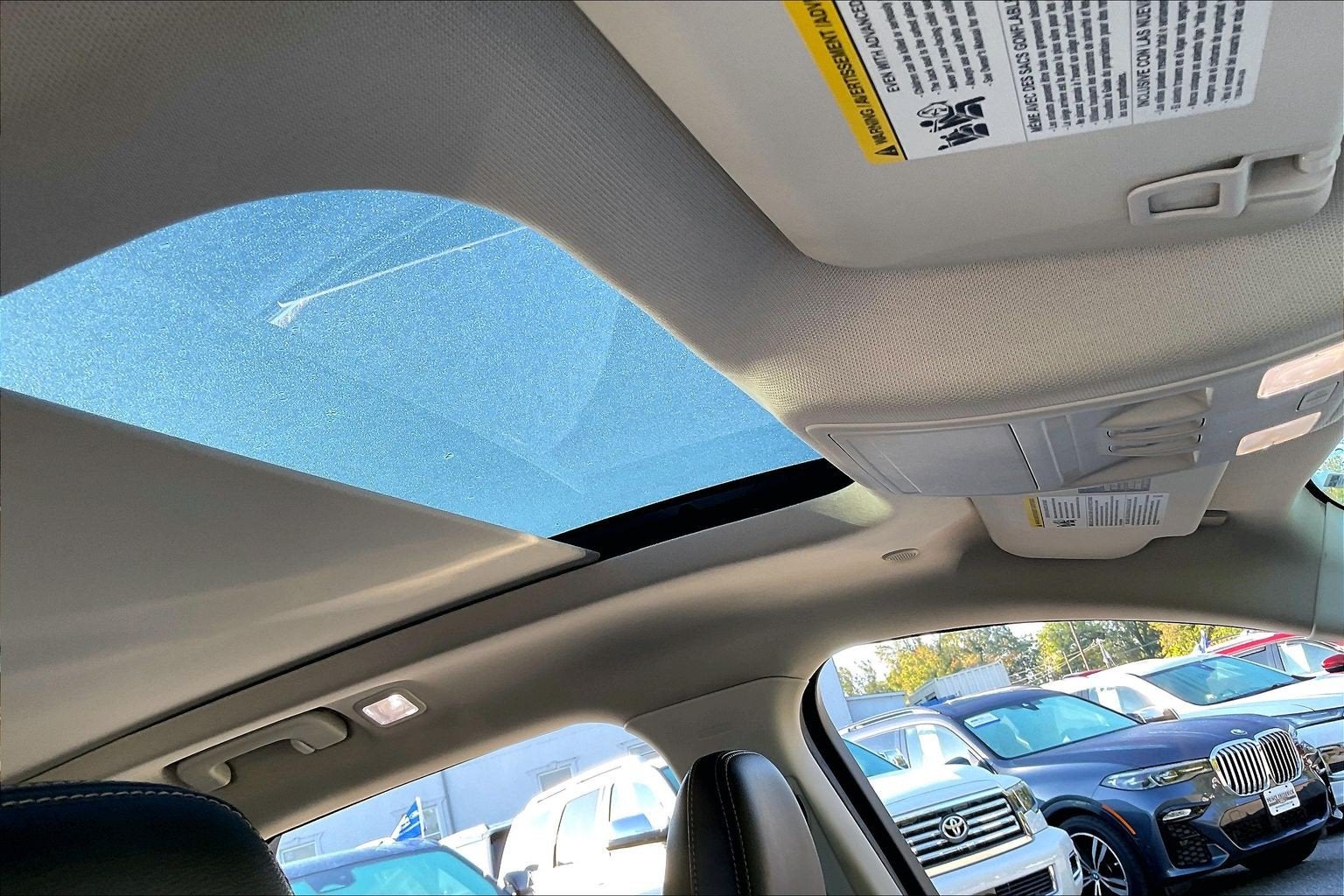 2022 Ford Escape Titanium Hybrid