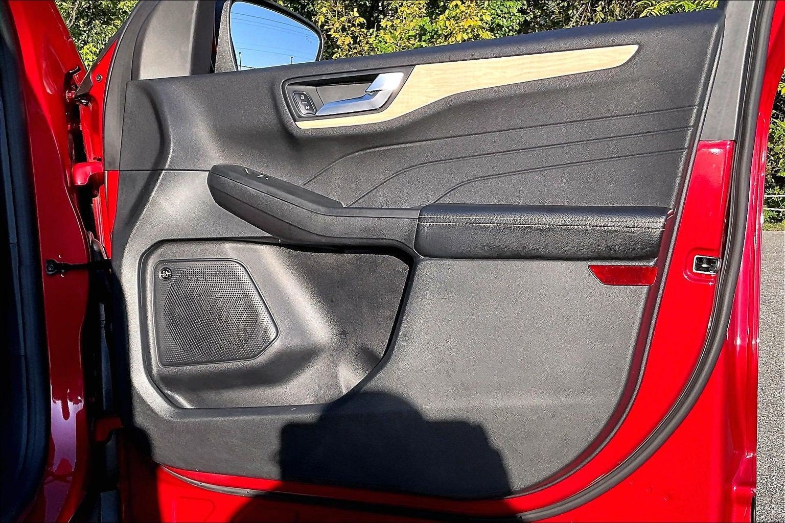 2022 Ford Escape Titanium Hybrid