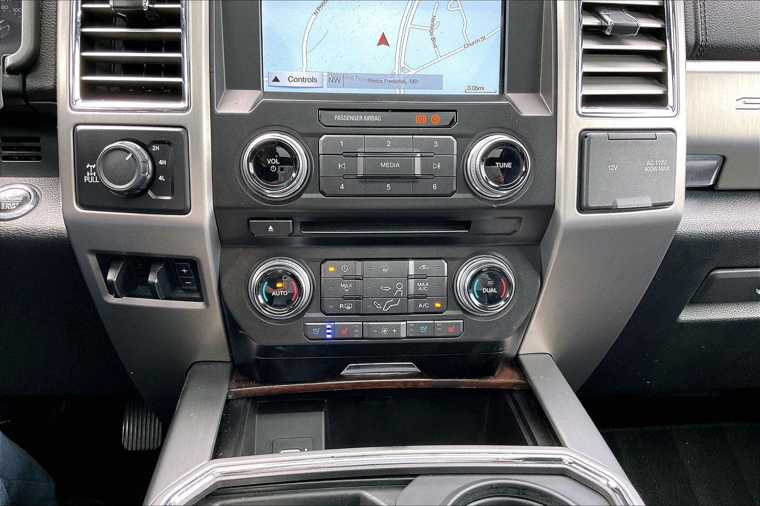 2017 Ford Super Duty F-250 SRW Platinum