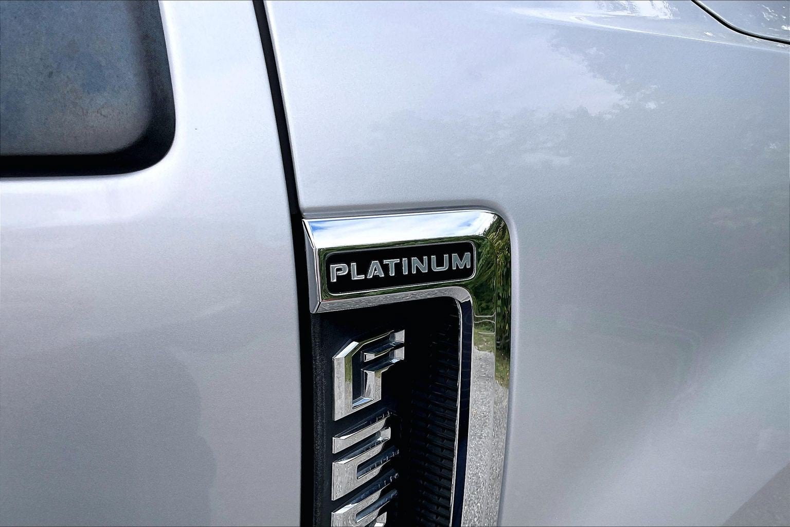 2017 Ford Super Duty F-250 SRW Platinum