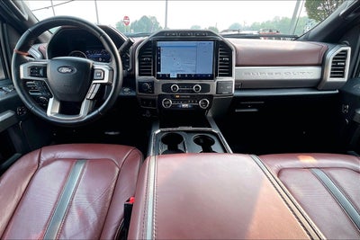 2022 Ford Super Duty F-450 DRW Platinum