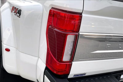 2022 Ford Super Duty F-450 DRW Platinum