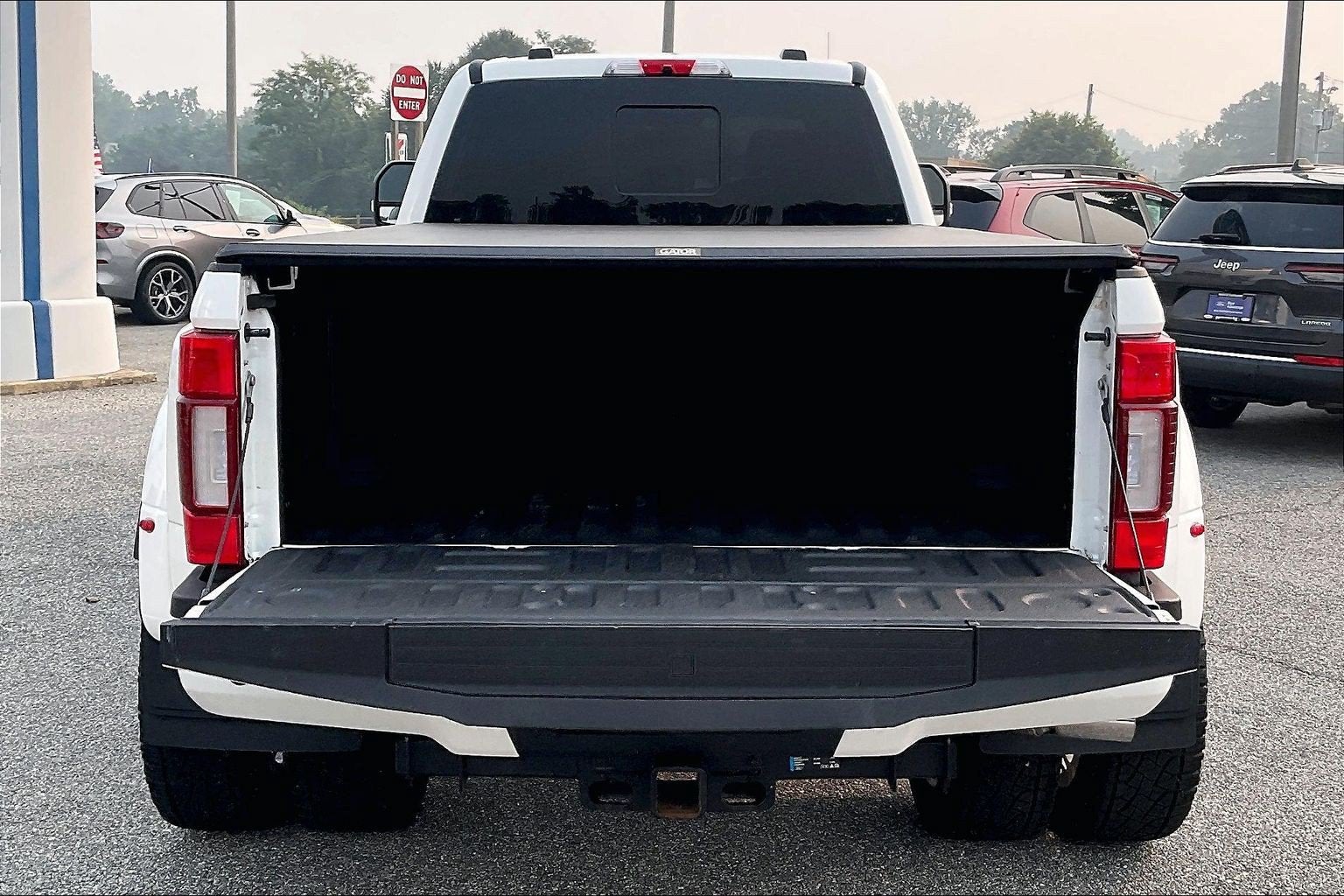 2022 Ford Super Duty F-450 DRW Platinum