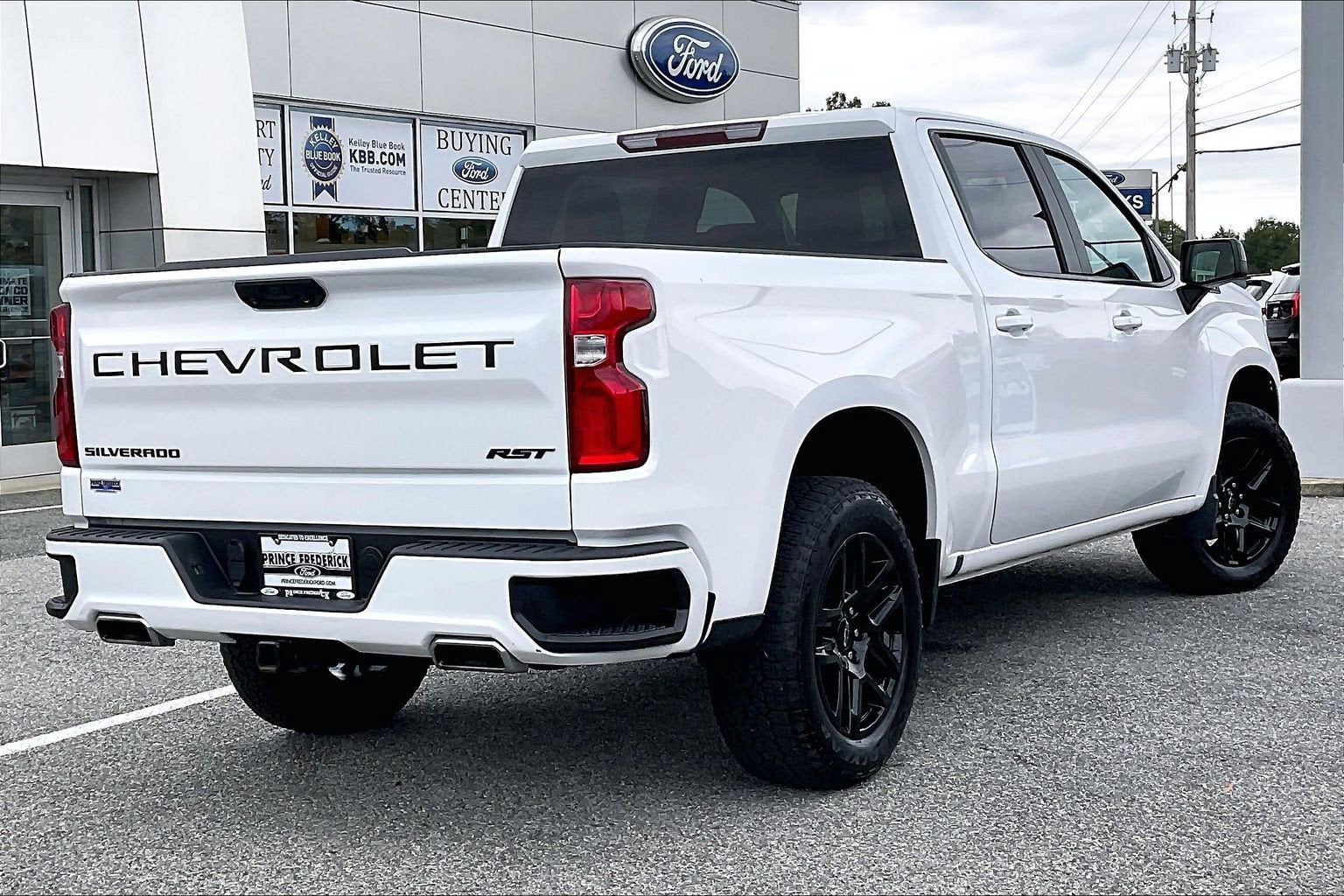2024 Chevrolet Silverado 1500 RST