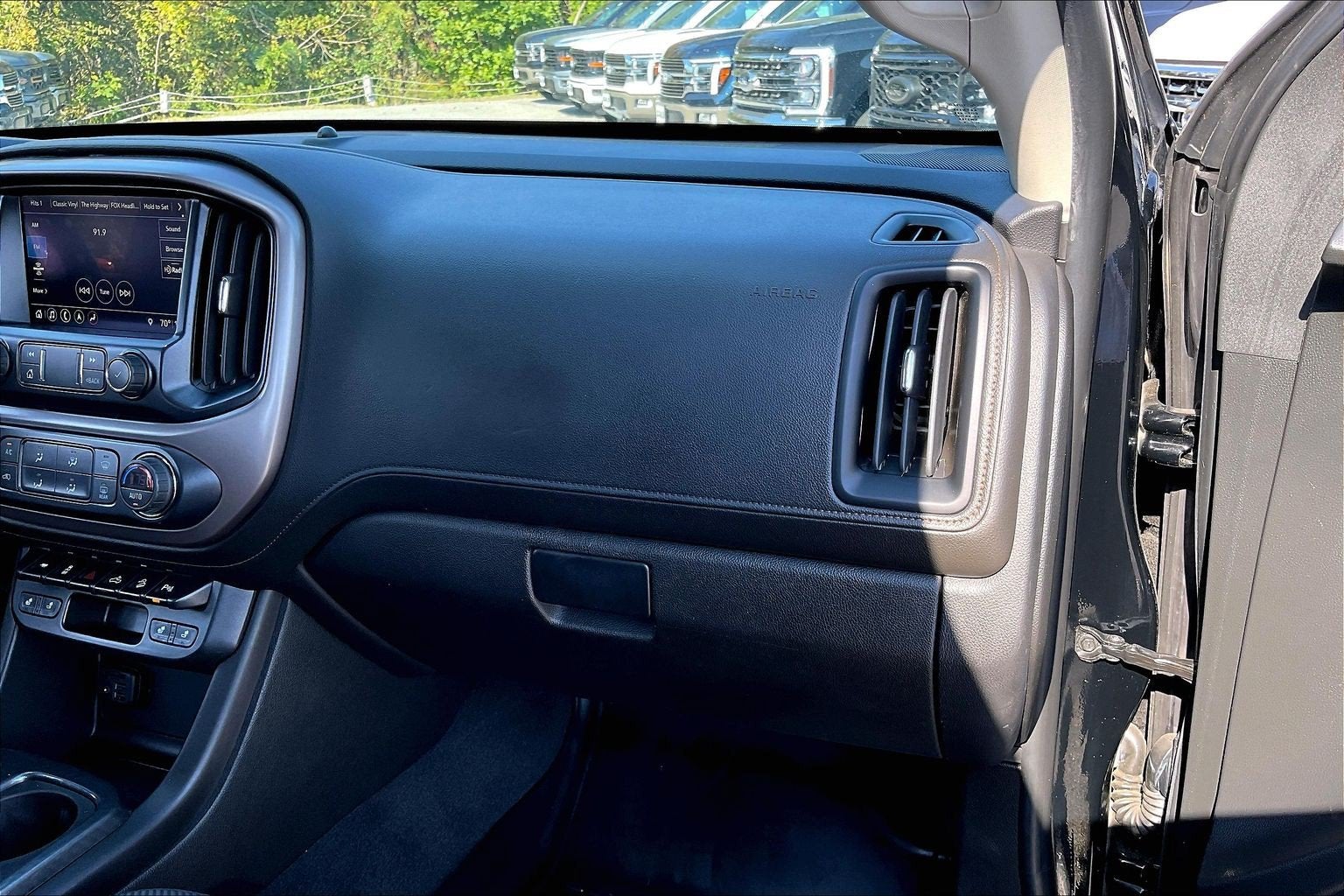 2022 GMC Canyon 4WD AT4 w/Leather