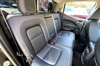 2022 GMC Canyon 4WD AT4 w/Leather