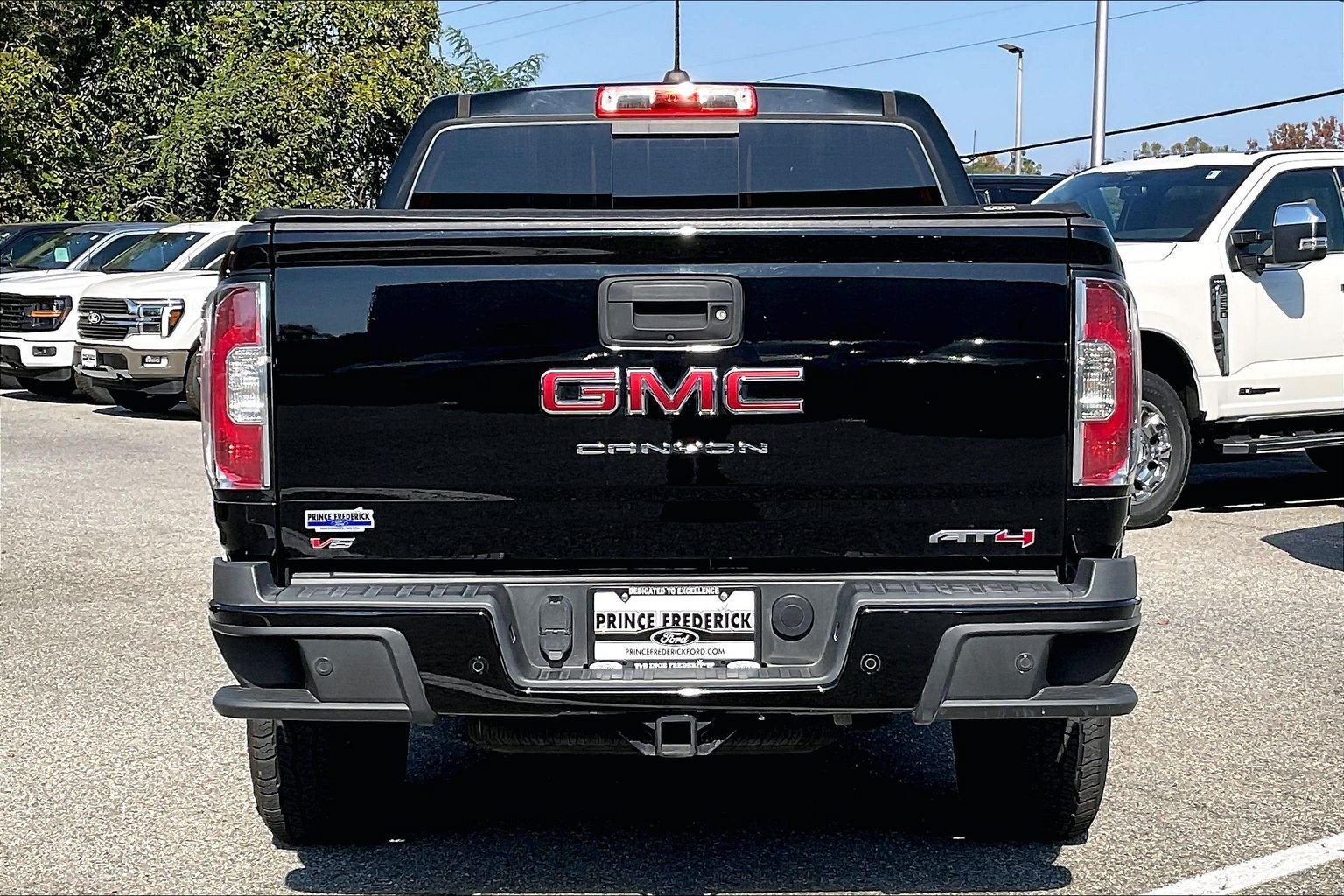 2022 GMC Canyon 4WD AT4 w/Leather