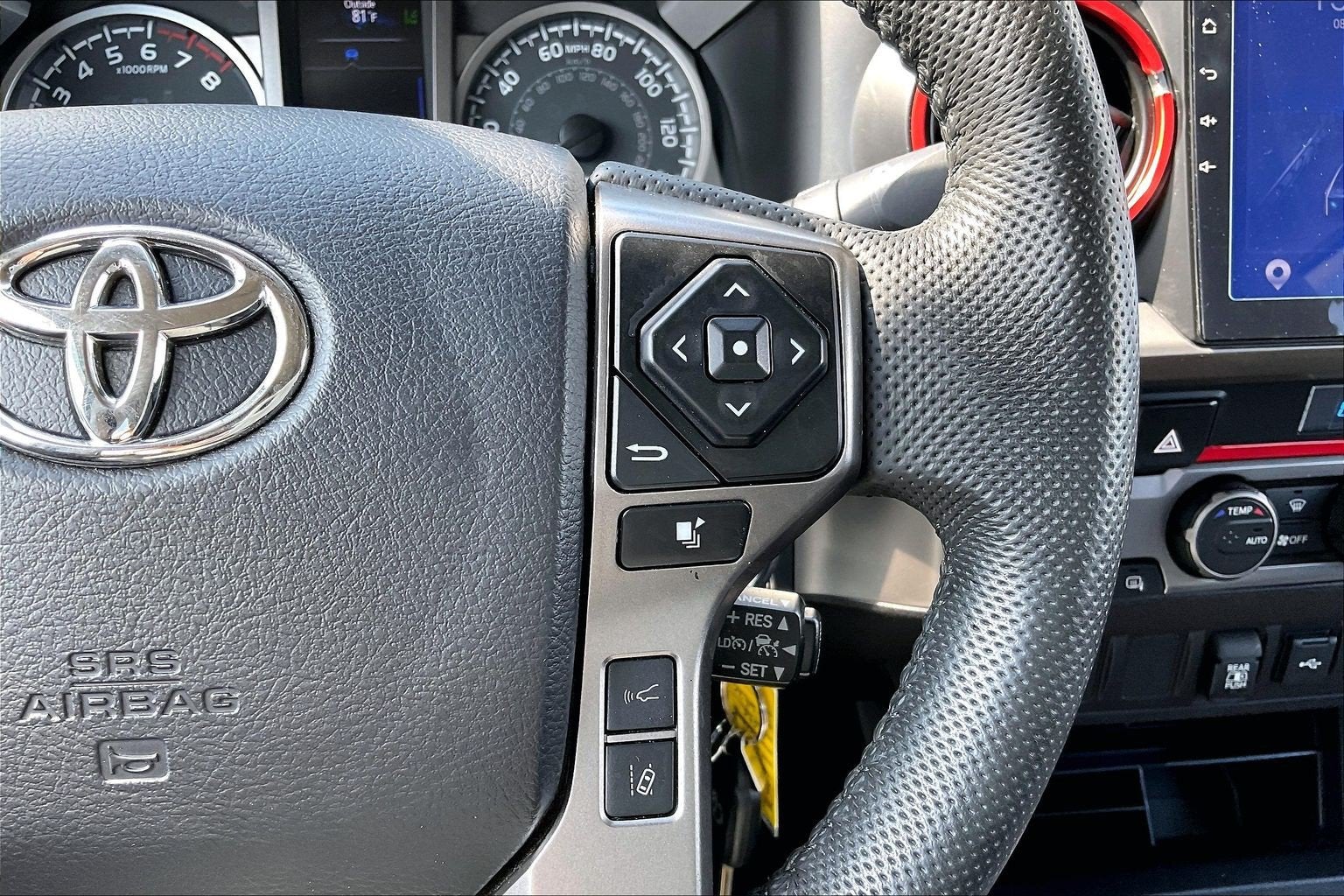 2022 Toyota Tacoma 4WD SR5