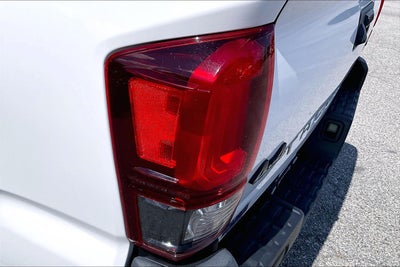 2022 Toyota Tacoma 4WD SR5