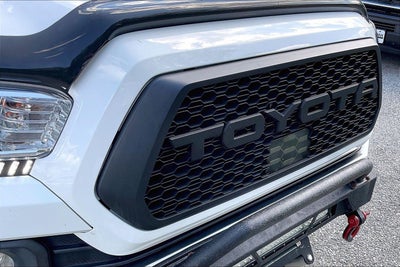 2022 Toyota Tacoma 4WD SR5