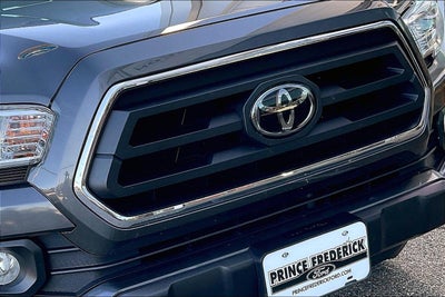 2022 Toyota Tacoma 4WD SR5