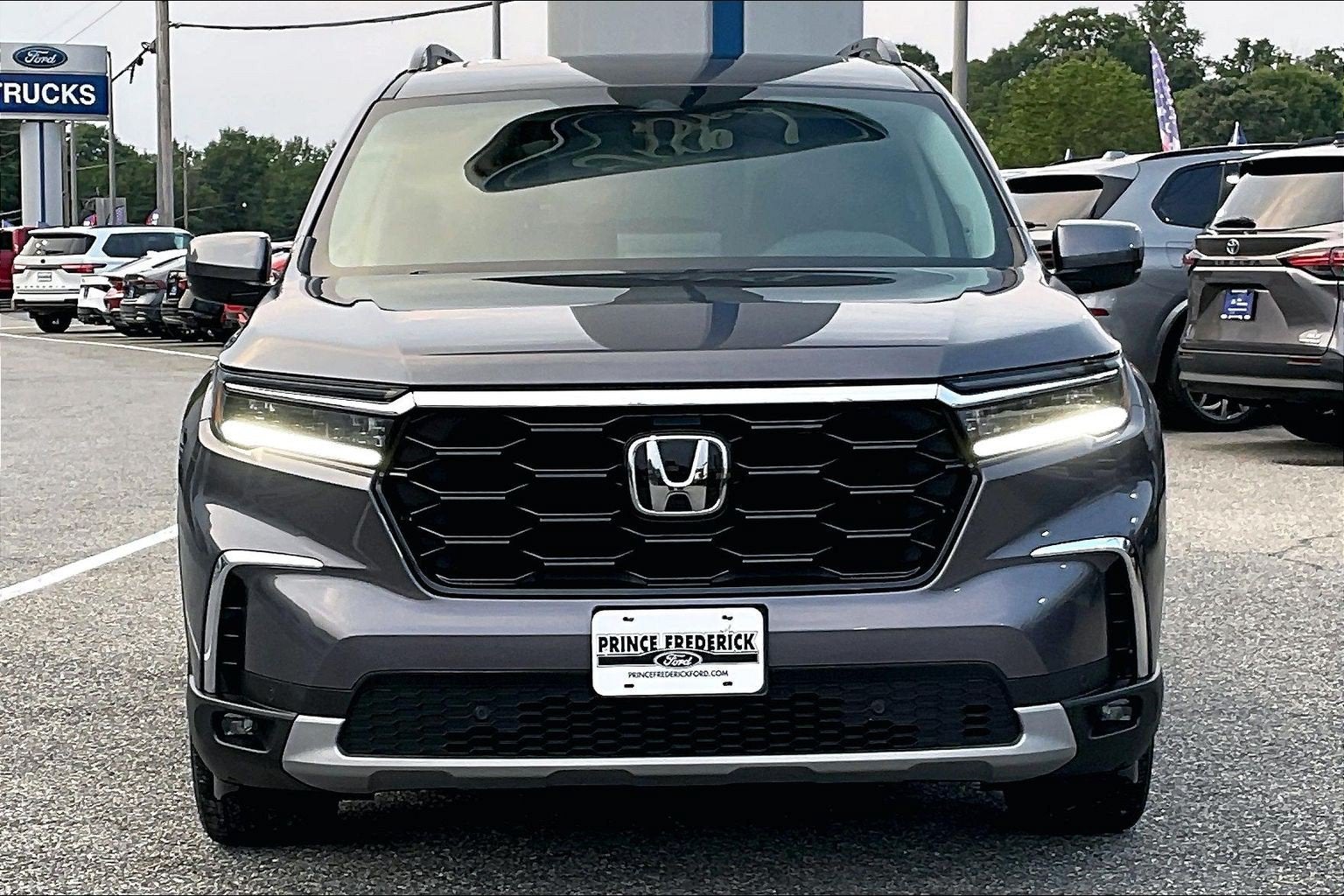 2025 Honda Pilot Touring