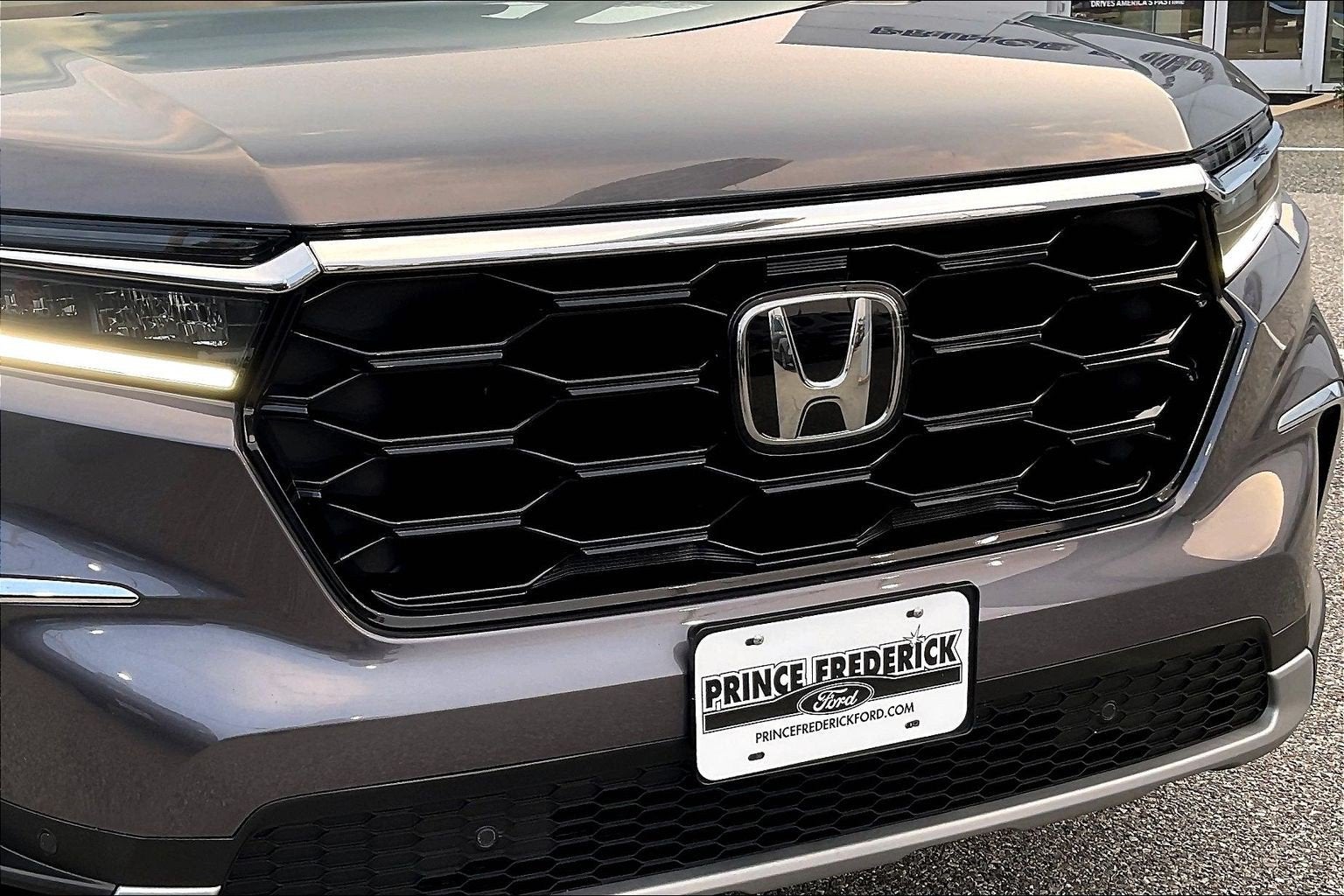2025 Honda Pilot Touring
