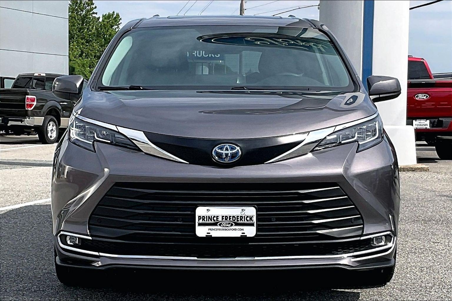 2021 Toyota Sienna XLE