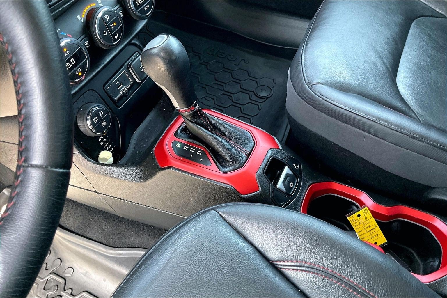 2016 Jeep Renegade Trailhawk