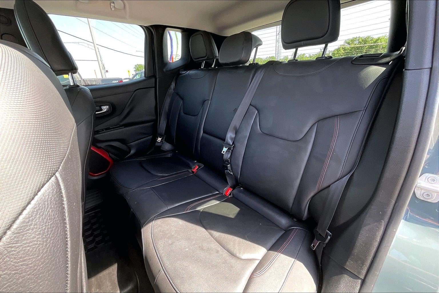 2016 Jeep Renegade Trailhawk