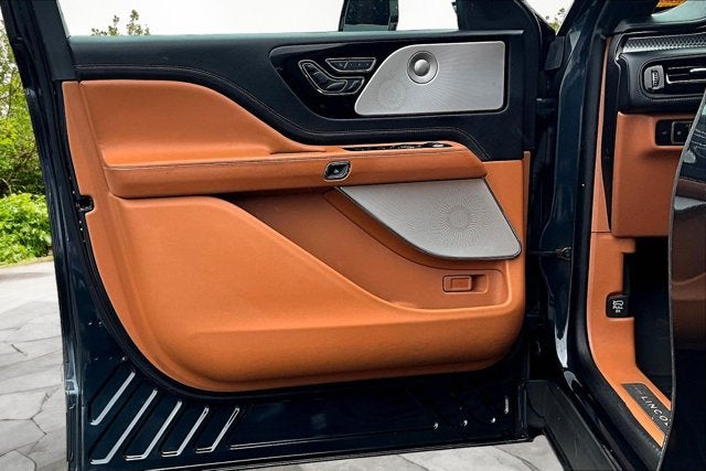 2020 Lincoln Aviator Black Label