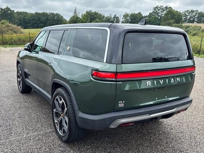 2024 Rivian R1S Adventure