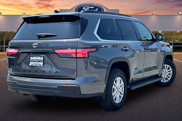 2024 Toyota Sequoia SR5