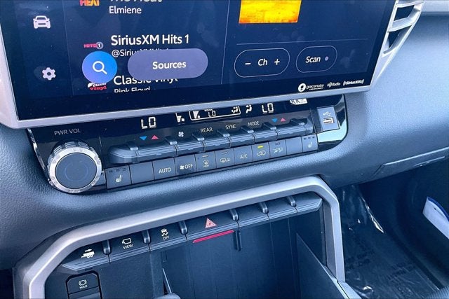2024 Toyota Sequoia SR5