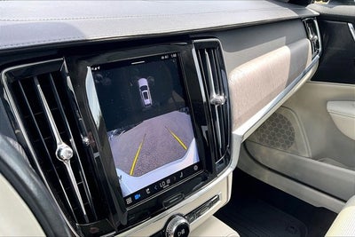 2023 Volvo V90 Cross Country Ultimate