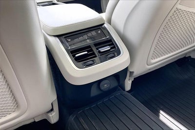 2023 Volvo V90 Cross Country Ultimate