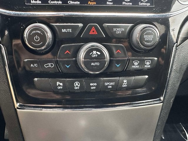 2021 Jeep Grand Cherokee Laredo X 4x4