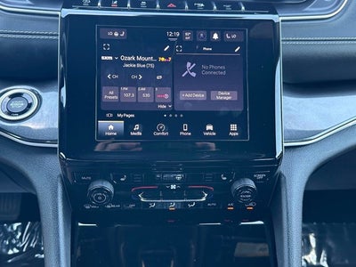 2023 Jeep Grand Cherokee L Altitude 4x4