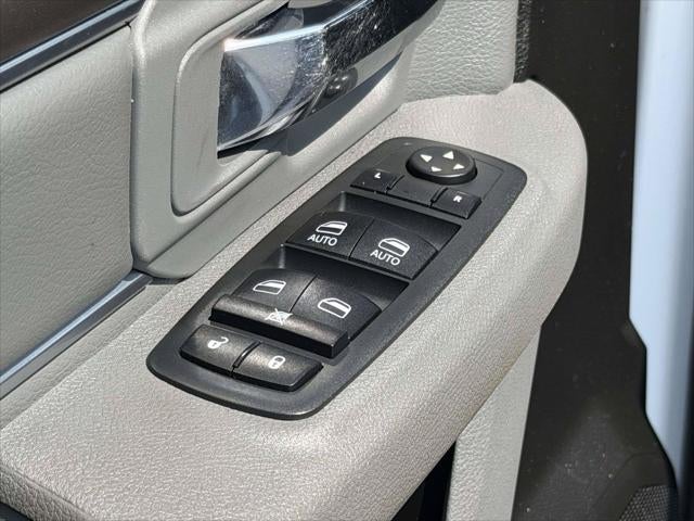 2020 RAM 1500 Classic Warlock Crew Cab 4x4 5'7' Box