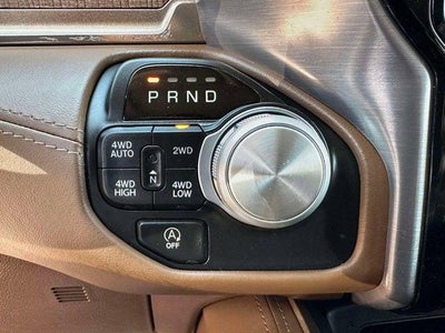 2020 RAM 1500 Laramie Longhorn Crew Cab 4x4 5'7' Box