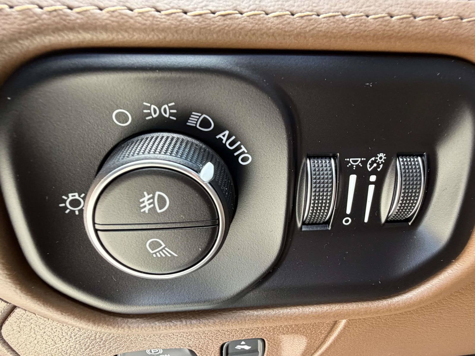 2023 RAM 1500 Limited Longhorn Crew Cab 4x4 5'7' Box