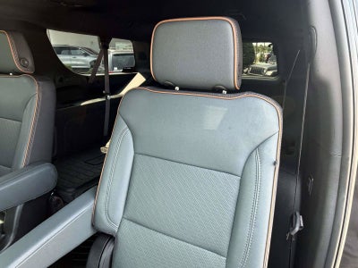 2025 GMC Yukon XL 4WD AT4