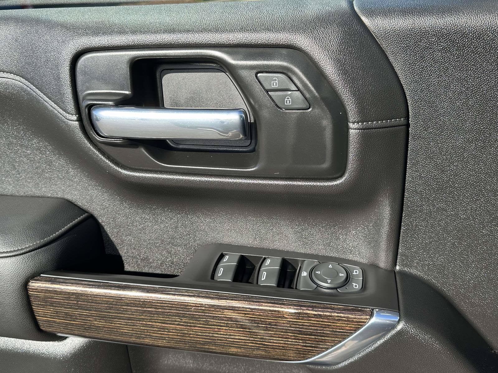 2021 GMC Sierra 1500 4WD Crew Cab Standard Box Elevation