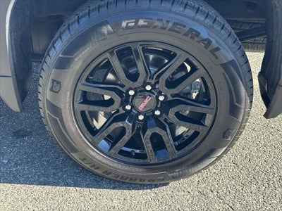 2021 GMC Sierra 1500 4WD Crew Cab Standard Box Elevation