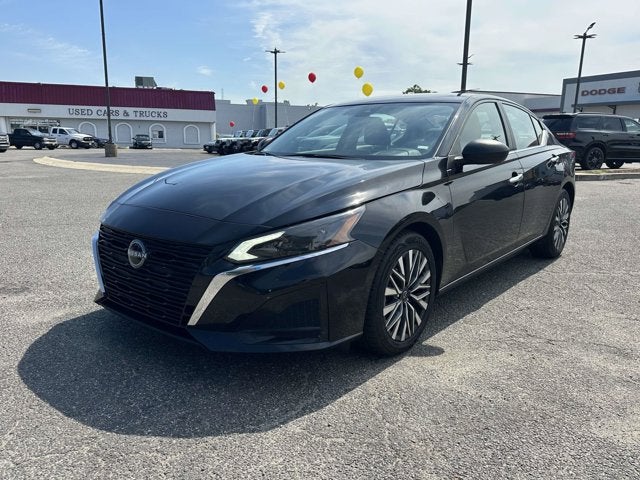 2024 Nissan Altima SV FWD