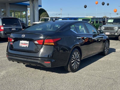 2024 Nissan Altima SV FWD