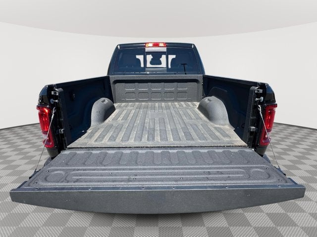 2025 RAM 2500 Tradesman Crew Cab 4x4 6'4' Box