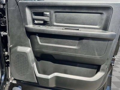 2025 RAM 2500 Tradesman Crew Cab 4x4 6'4' Box