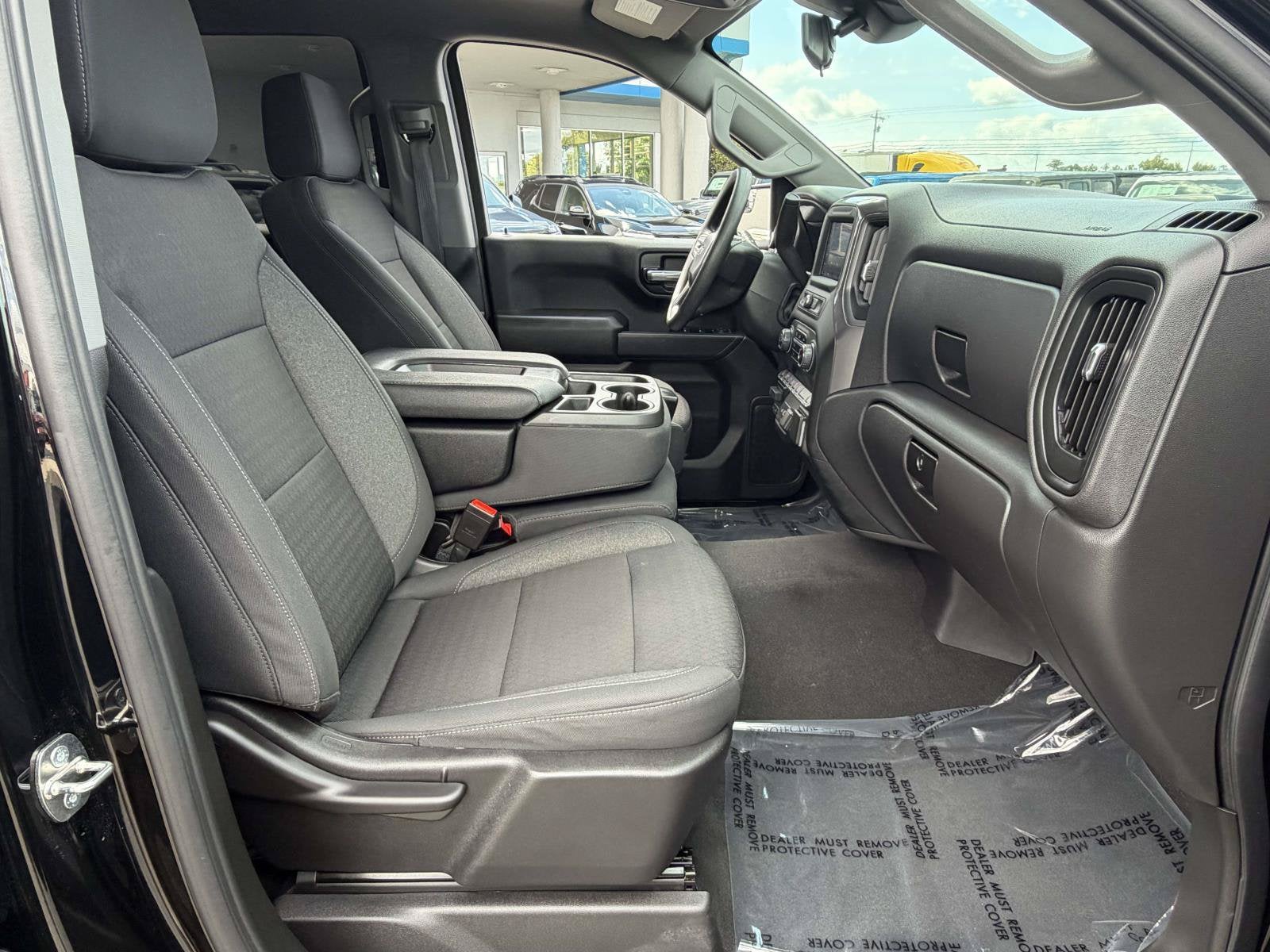 2024 Chevrolet Silverado 1500 4WD Crew Cab Short Bed Custom Trail Boss