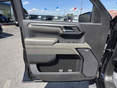 2023 Chevrolet Silverado 1500 4WD Crew Cab Short Bed ZR2