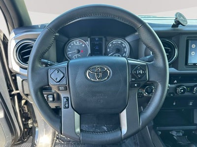 2017 Toyota Tacoma SR V6