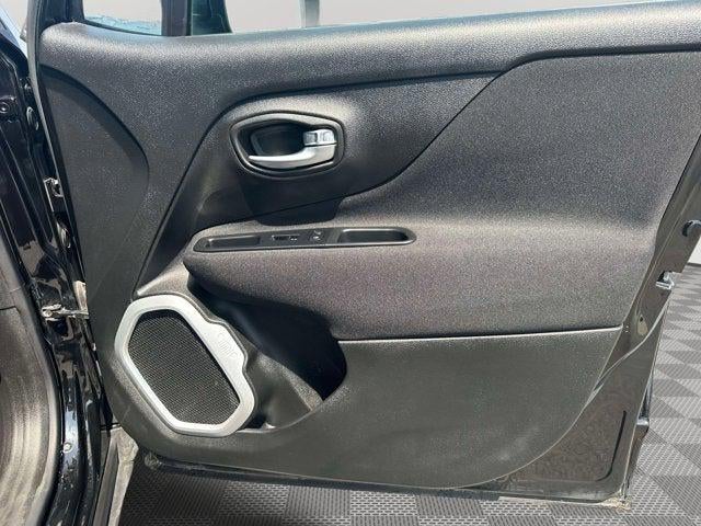 2019 Jeep Renegade Latitude FWD