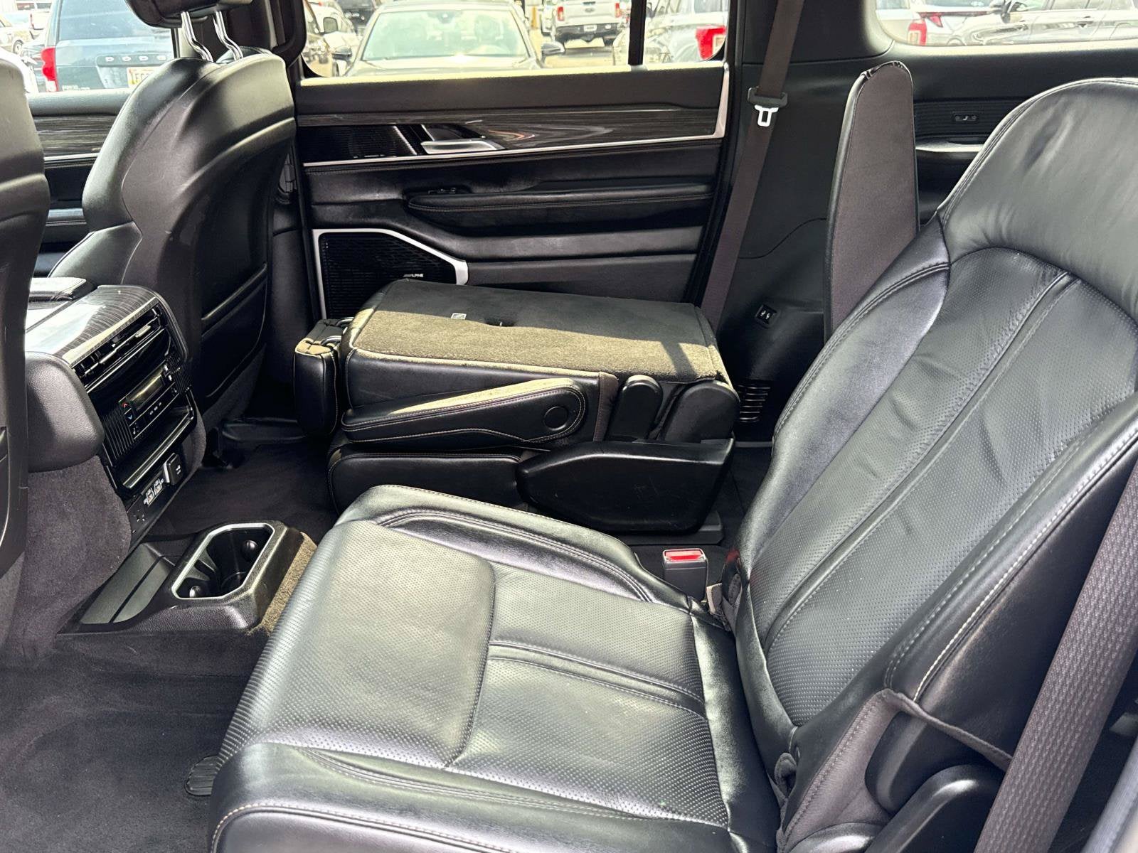 2022 Jeep Wagoneer Series II