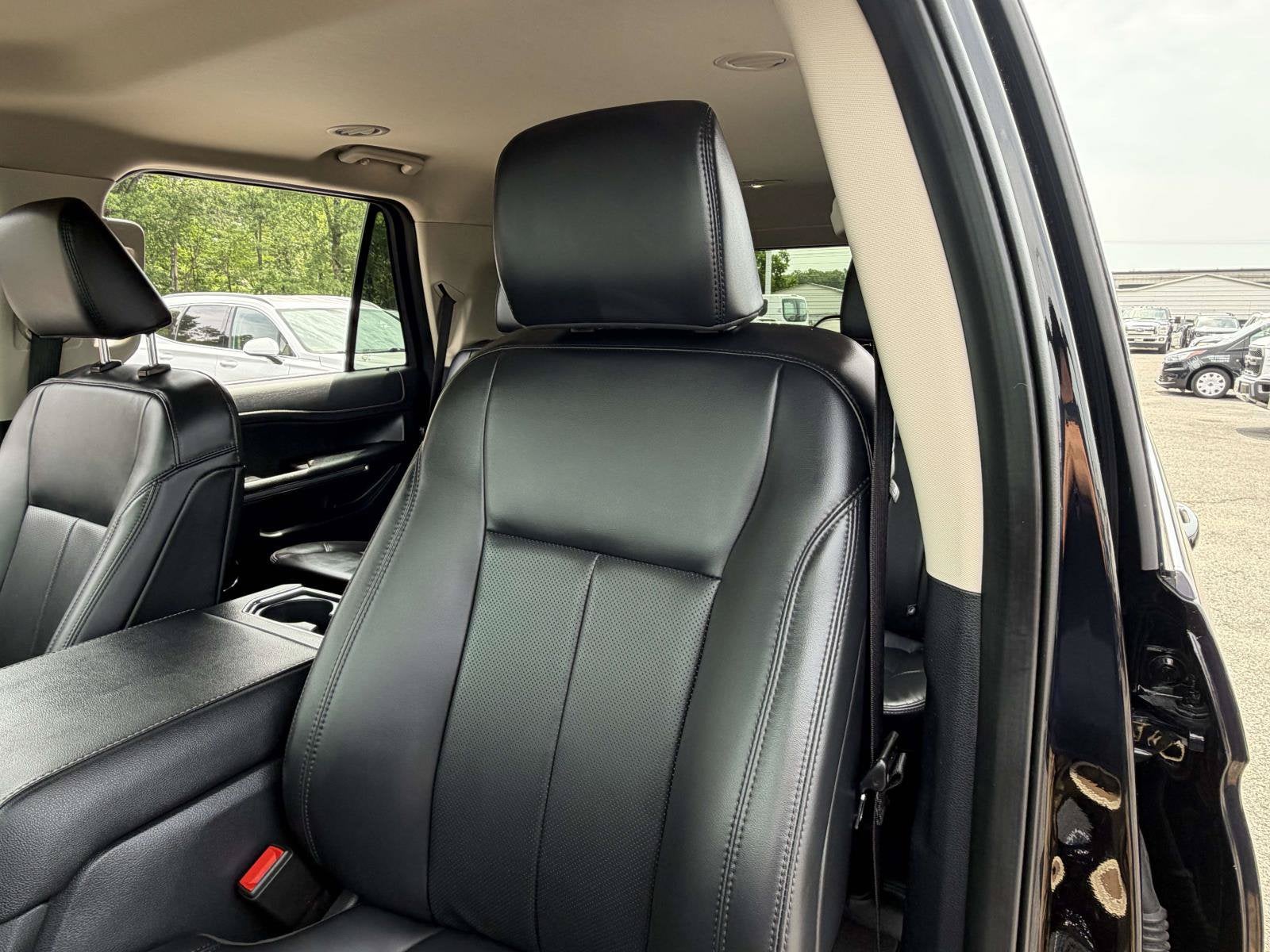 2022 Ford Expedition XLT