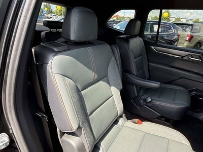 2024 GMC Acadia AWD AT4