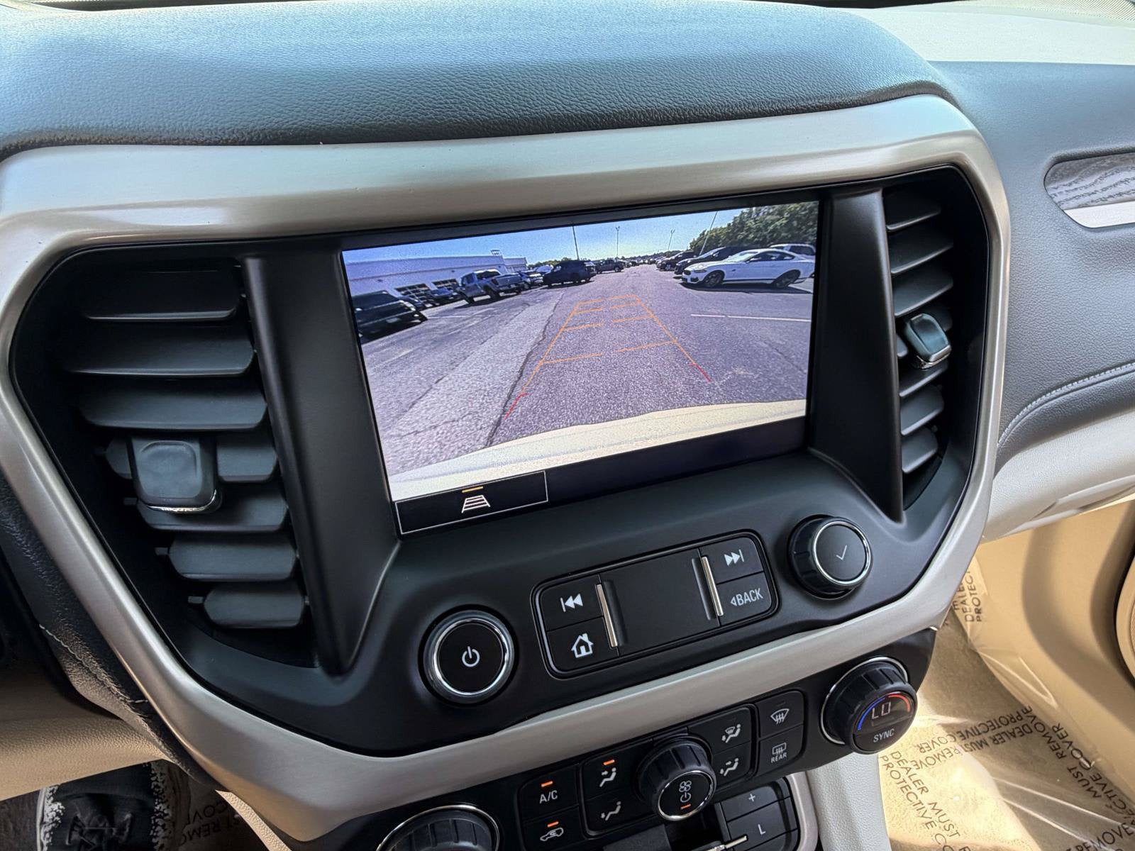 2023 GMC Acadia Denali