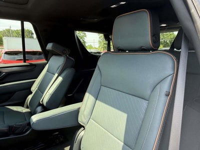 2025 GMC Yukon AT4