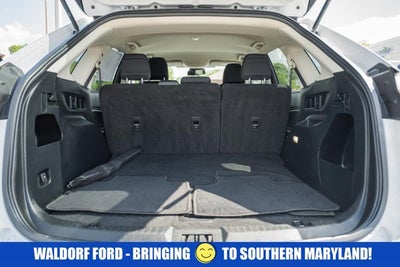 2022 Ford Edge SE