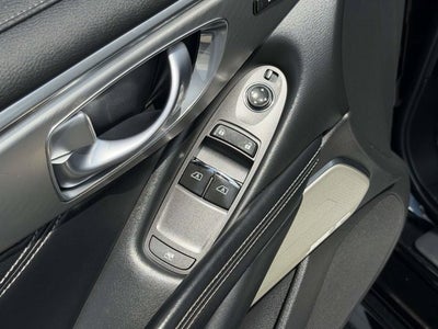 2018 INFINITI Q60 3.0t LUXE
