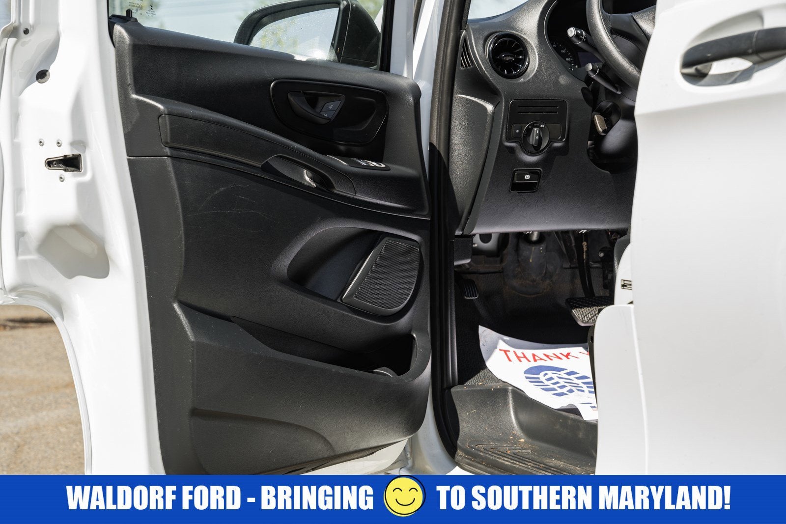 2022 Mercedes-Benz Metris Cargo Van Standard Roof 126" Wheelbase